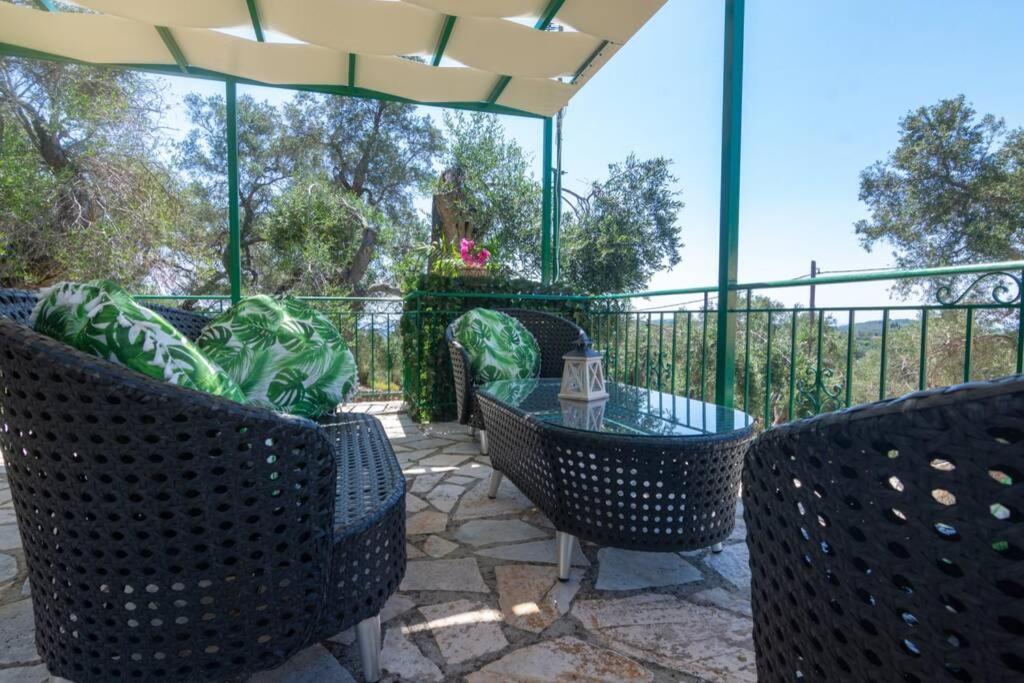Thanos Cottage Vlachopoulátika Kültér fotó