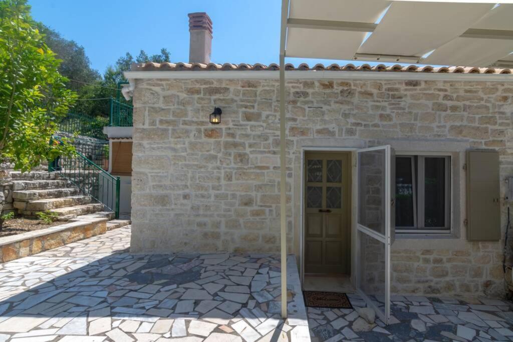 Thanos Cottage Vlachopoulátika Kültér fotó